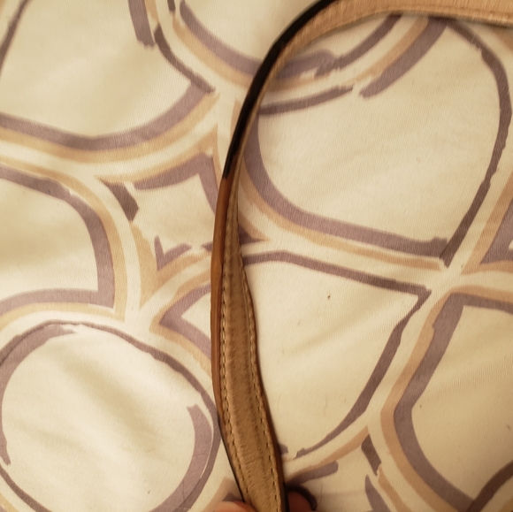 Michael Kors purse - Picture 8 of 9